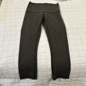 Lululemon cropped leggings size 6